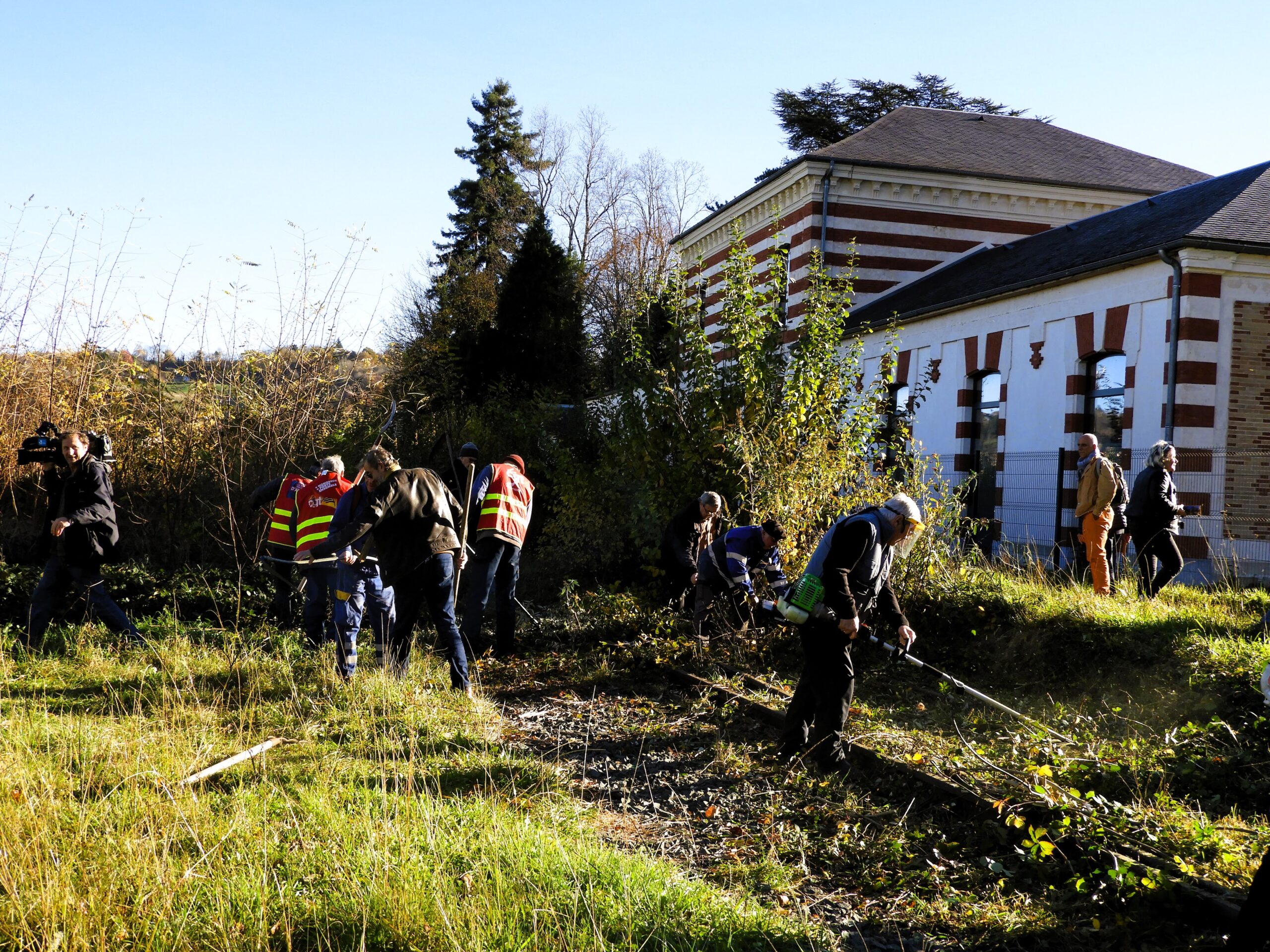 Retour sur l'action du 27 novembre 2024 du collectif "Osons le train" pour la réouverture de la ligne Morcenx/Bagnères-de-Bigorre